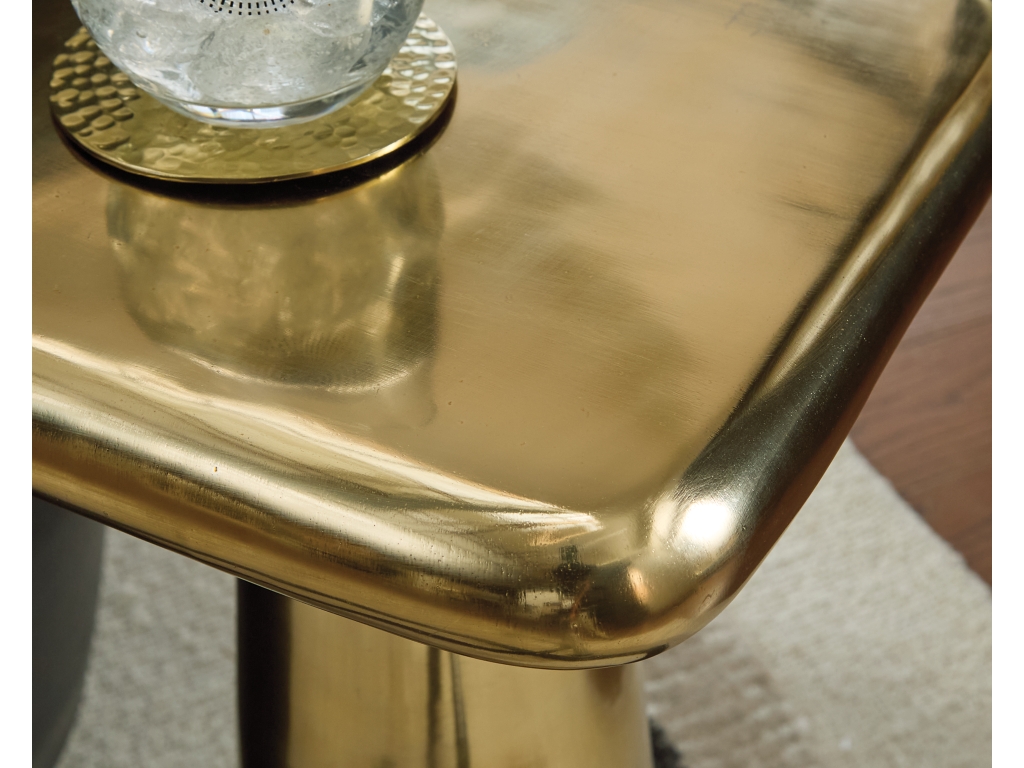 Dallenburg Accent Table - image 3
