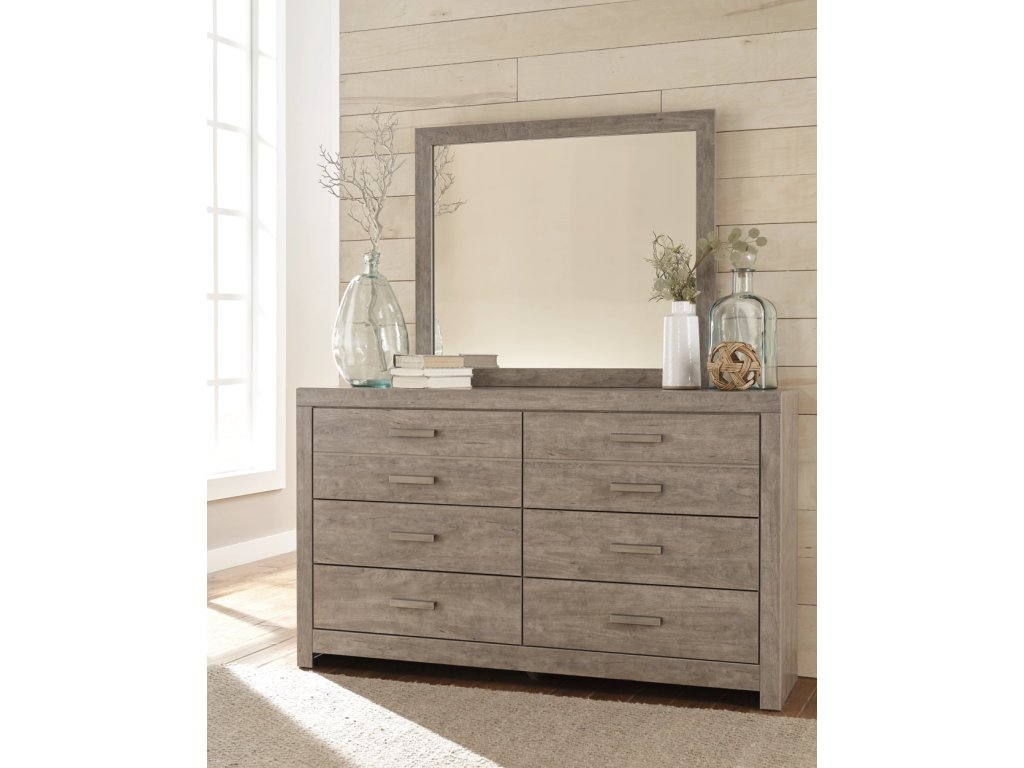 Culverbach Dresser - image 4