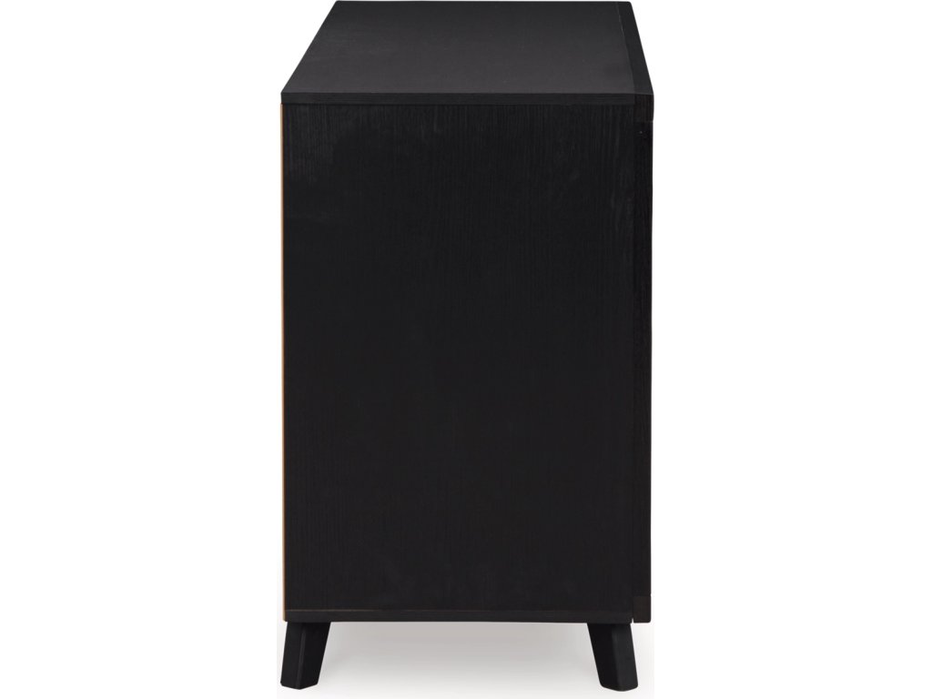 Danziar King Panel Bed, Dresser and Nightstand - image 5