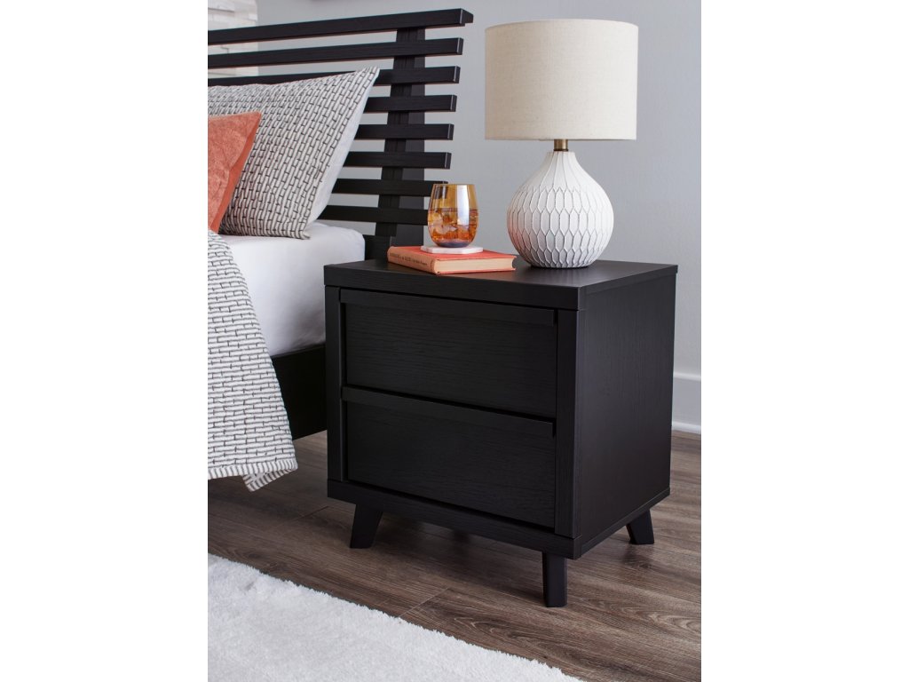 Danziar King Panel Bed, Dresser and Nightstand - image 16