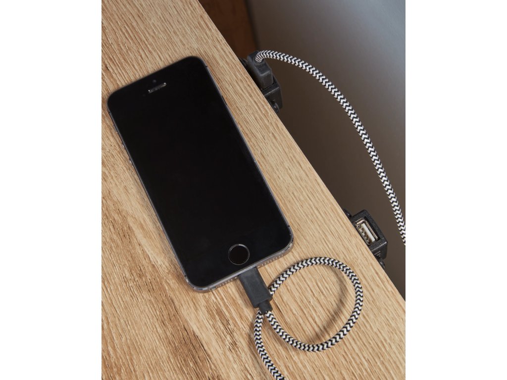 Hyanna Queen Storage Bed, Chest and Nightstand - image 21