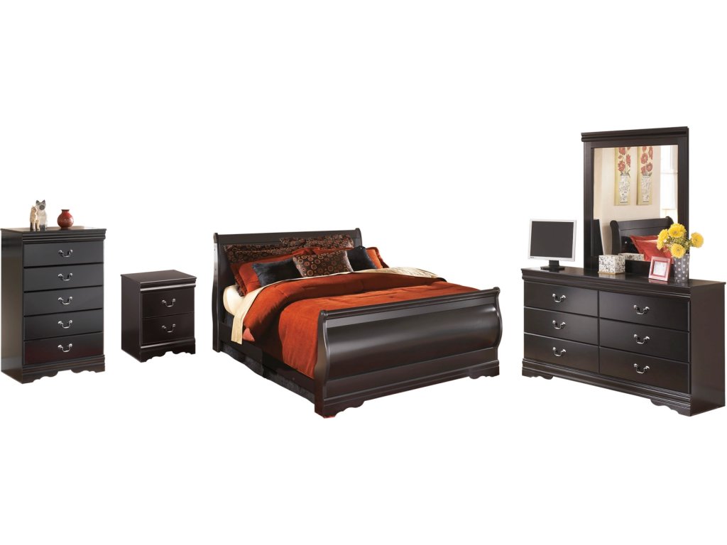 Huey Vineyard Queen Sleigh Bed with Dresser, Mirror, Chest and Nightstand - main image