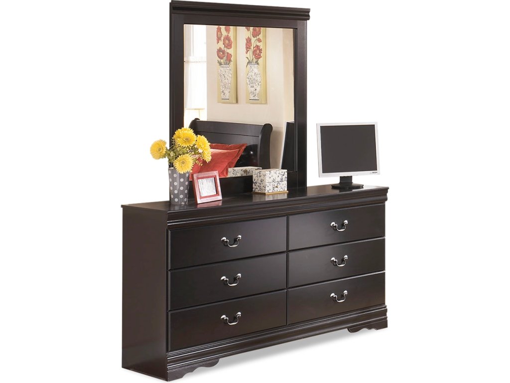 Huey Vineyard Twin Sleigh Headboard, Dresser and Mirror - image 1