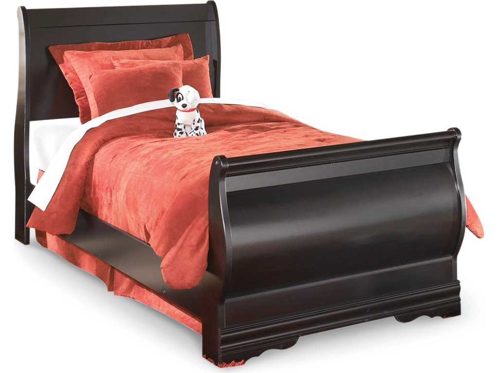 Huey Vineyard Full Sleigh Bed with Dresser and Mirror - image 2