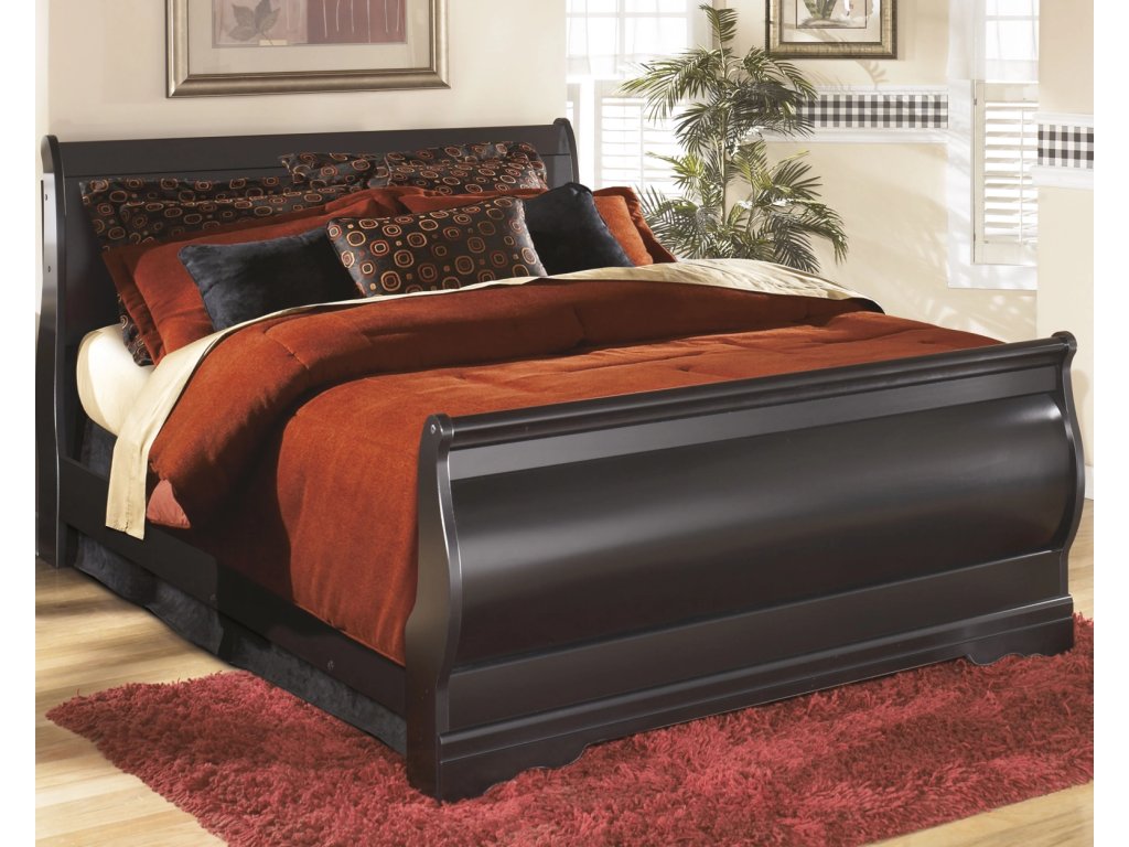 Huey Vineyard Queen Bed with Mirrored Dresser and Nightstand - image 7