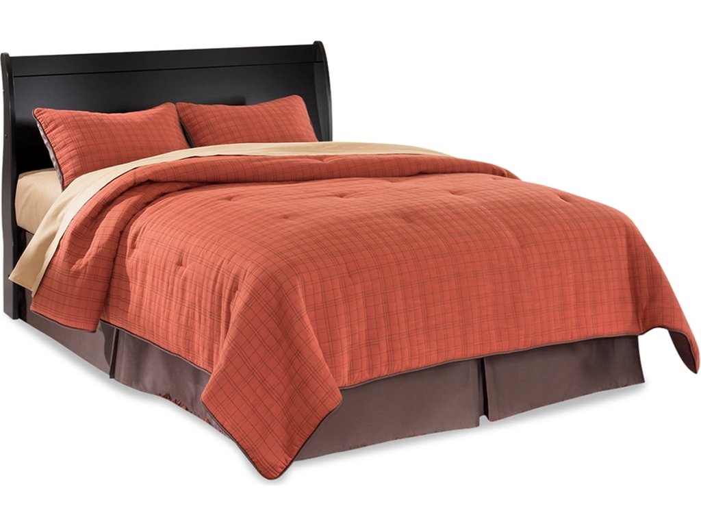 Huey Vineyard Queen Sleigh Headboard, Dresser and Mirror - image 1