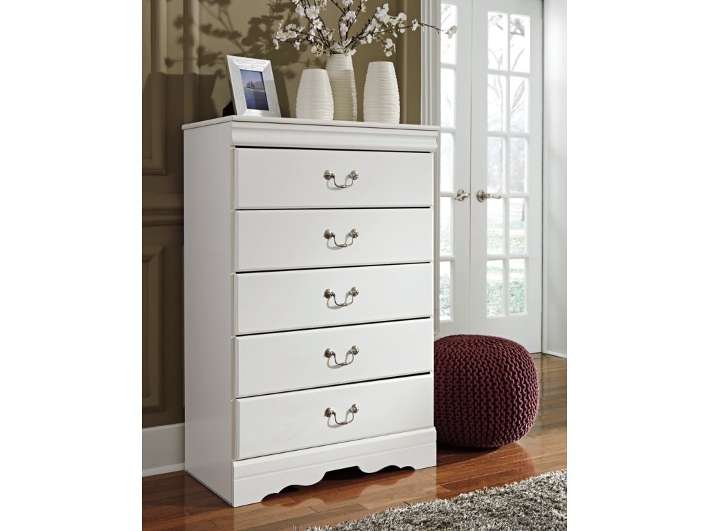 Anarasia Twin Sleigh Bed, Chest and Nightstand - image 6