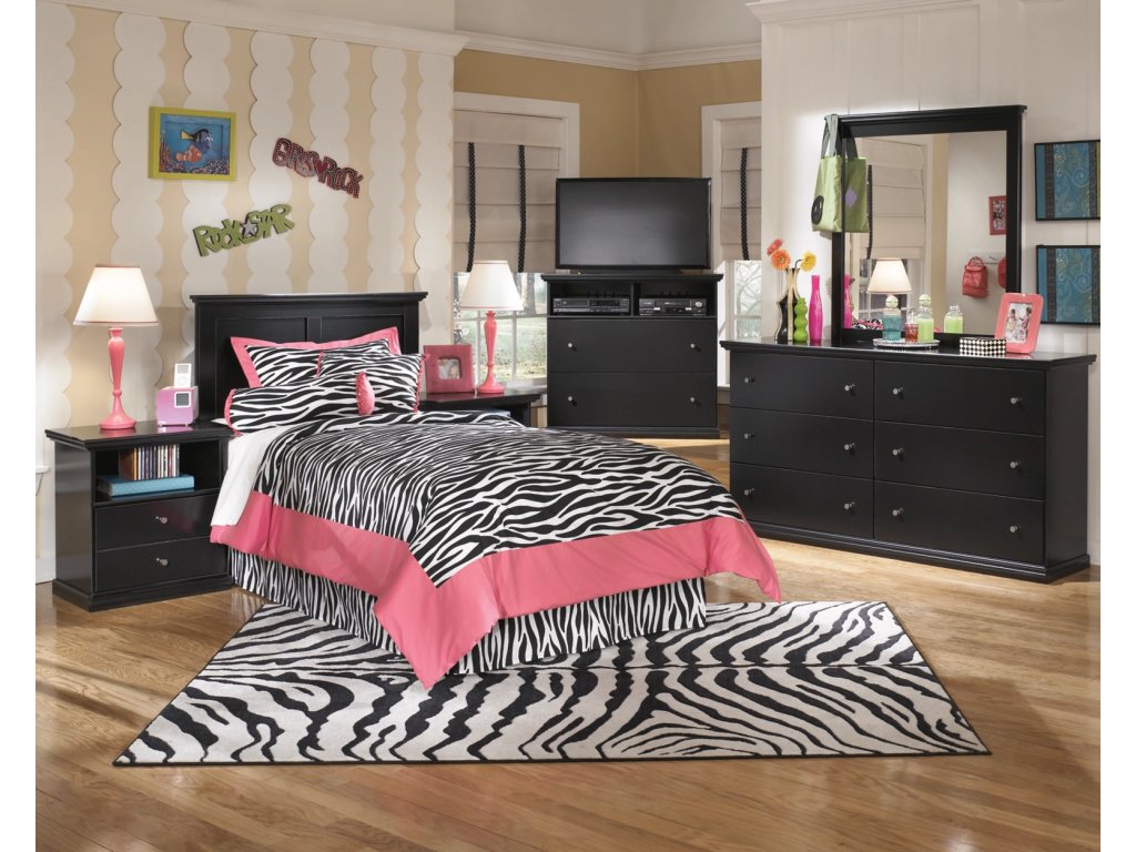 Maribel Nightstand - image 7