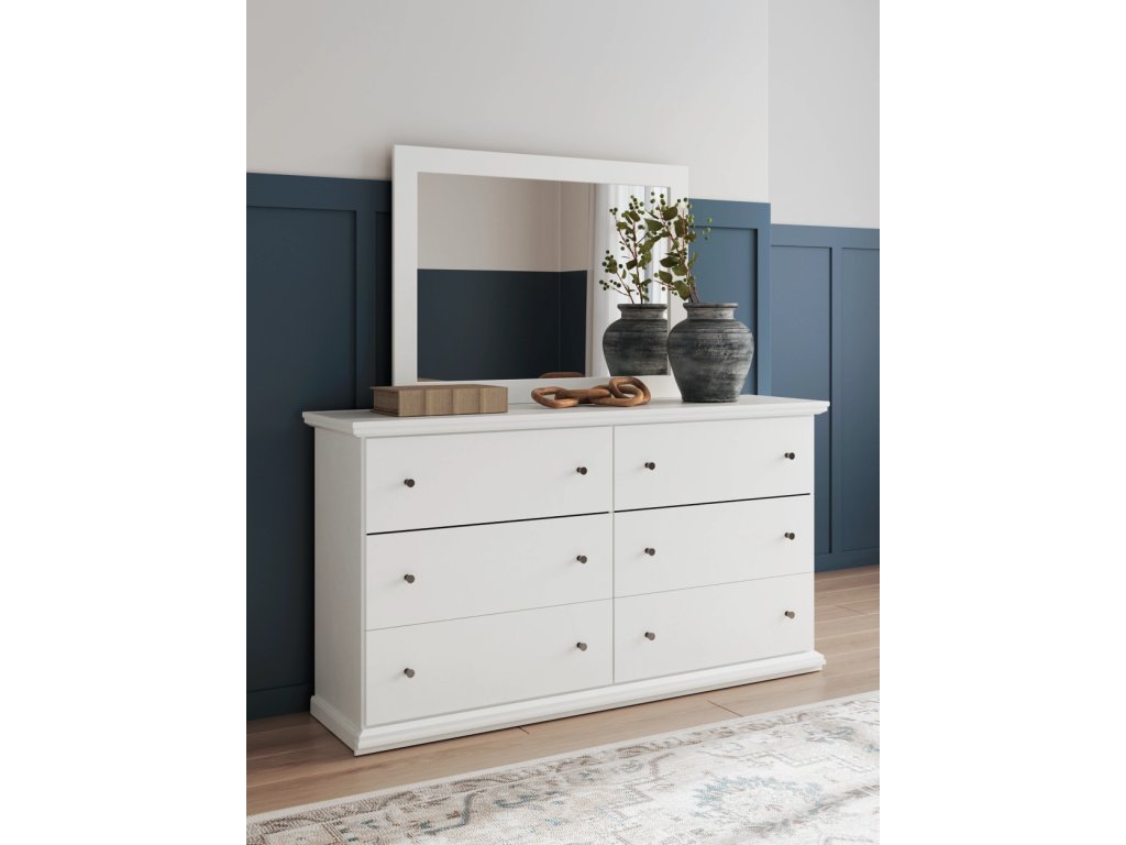 Bostwick Shoals Queen Panel Bed, Dresser, Mirror and Nightstand - image 16