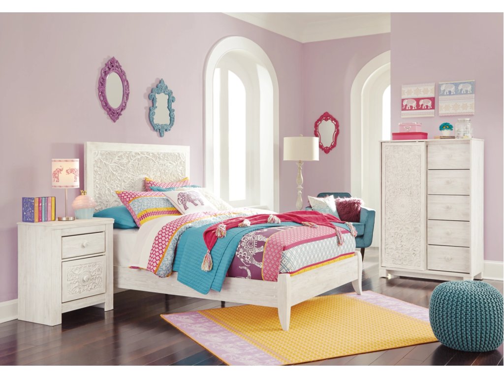Paxberry Full Panel Bed, Chest and Nightstand - main image