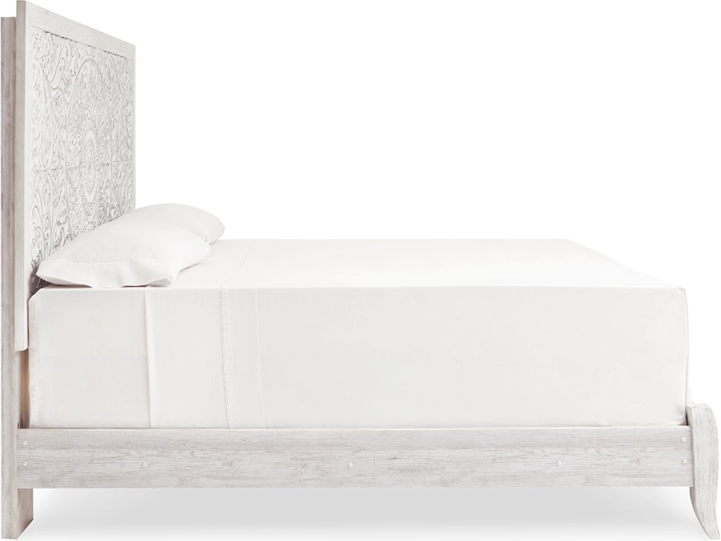 Paxberry King Panel Bed, Chest and Nightstand - image 8