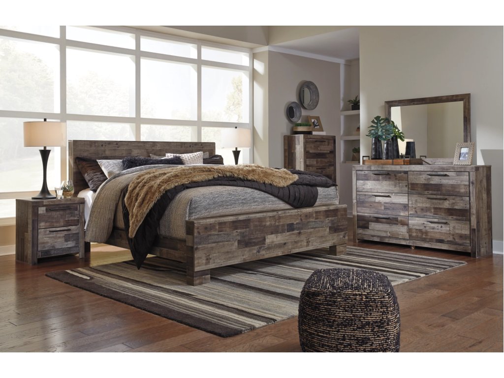 Derekson King Panel Bed - image 4
