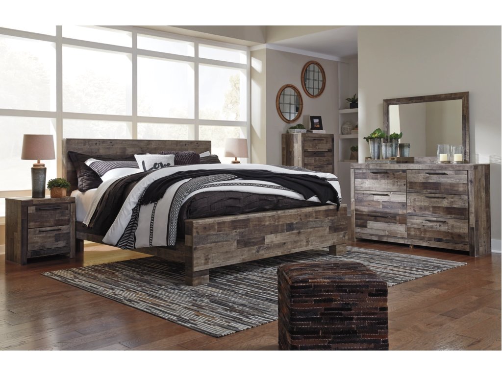 Derekson King Panel Bed - image 5
