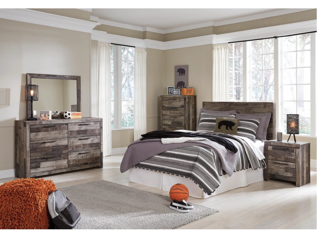 Derekson Full Panel Headboard, Chest and Nightstand - image 7