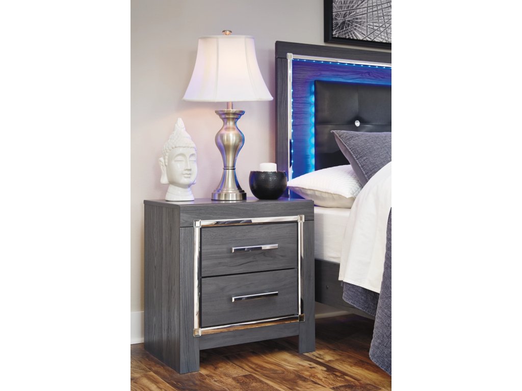 Lodanna King Storage Bed, Chest and 2 Nightstands - image 5