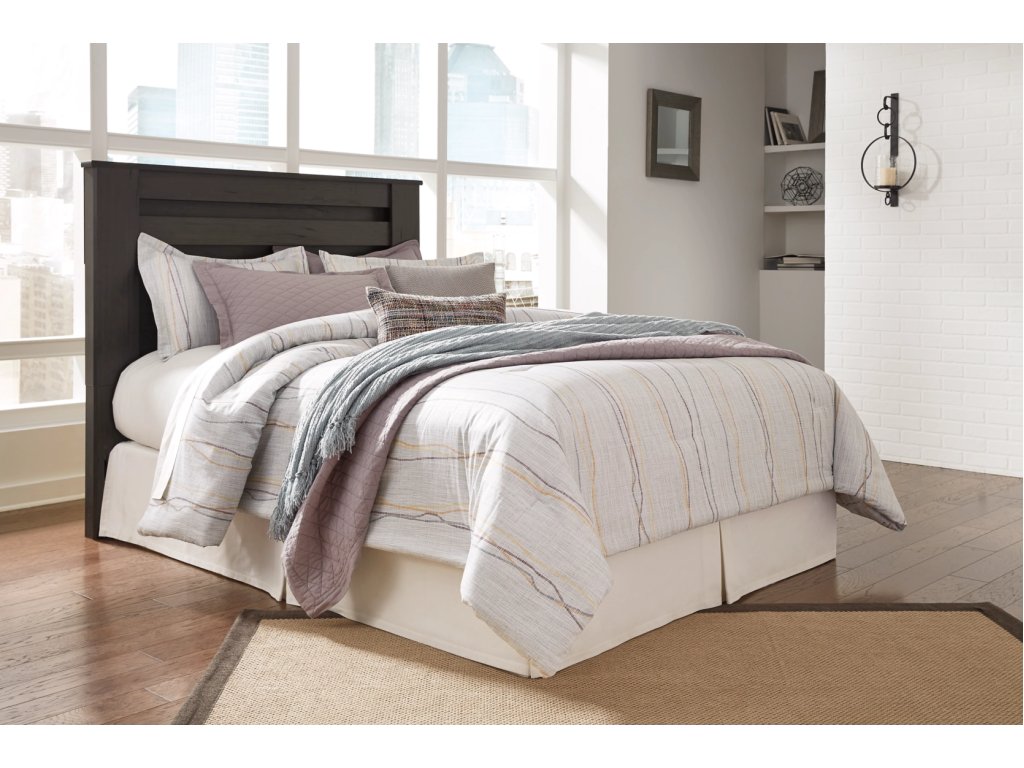 Brinxton Queen Panel Bed, Dresser and Mirror - image 3