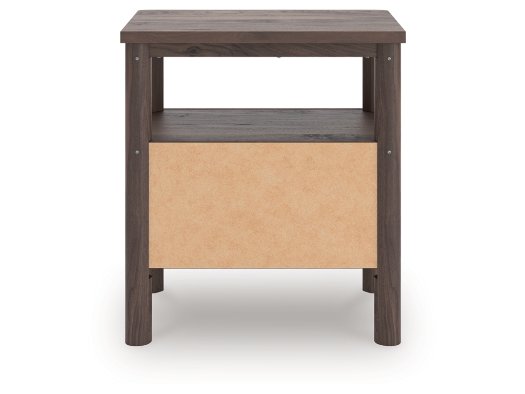 Pamytta Queen Panel Bed, Dresser, Mirror and Nightstand - image 17