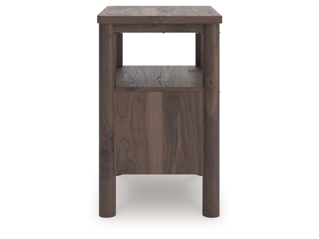 Pamytta Queen Panel Bed, Dresser, Mirror and Nightstand - image 16