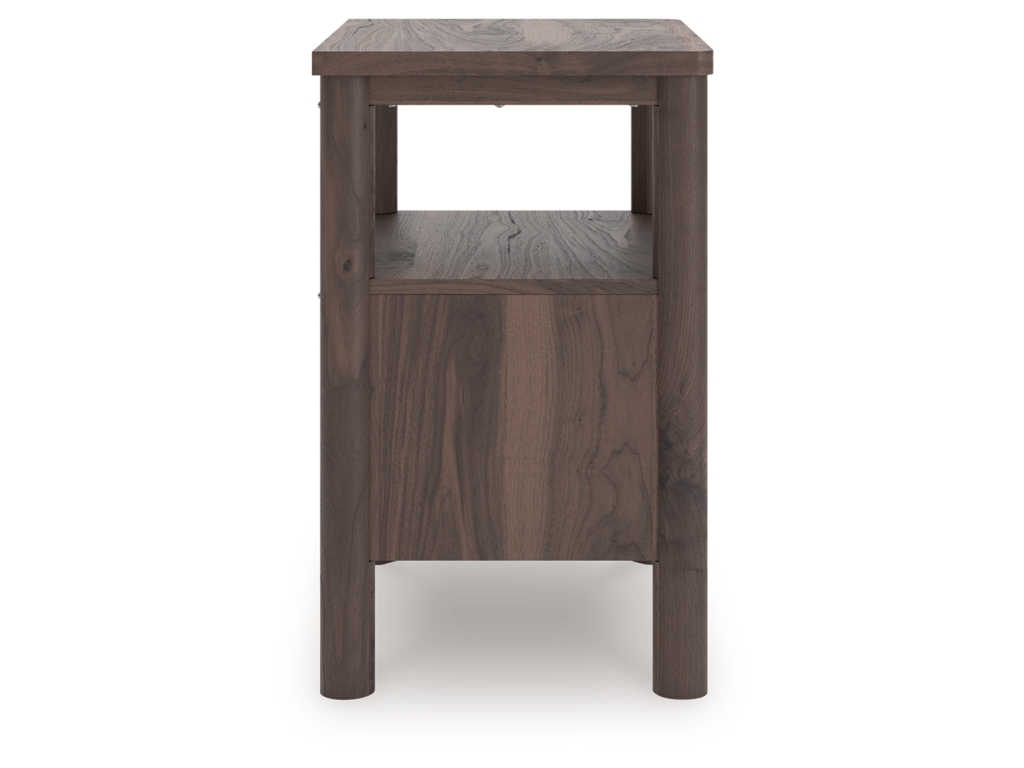 Pamytta Queen Panel Bed, Dresser, Mirror and Nightstand - image 18