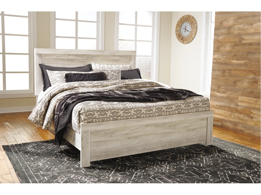 Bellaby King Panel Bed and 2 Nightstands - image 5