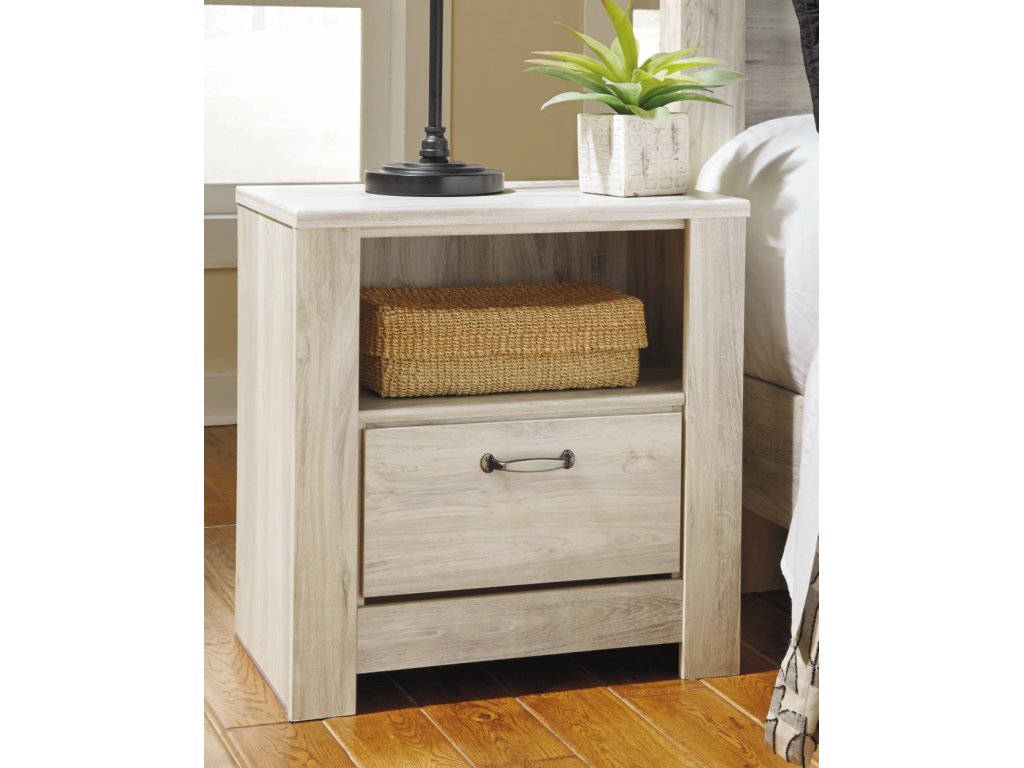 Bellaby King Panel Bed, Dresser, Mirror, Chest and 2 Nightstands - image 14