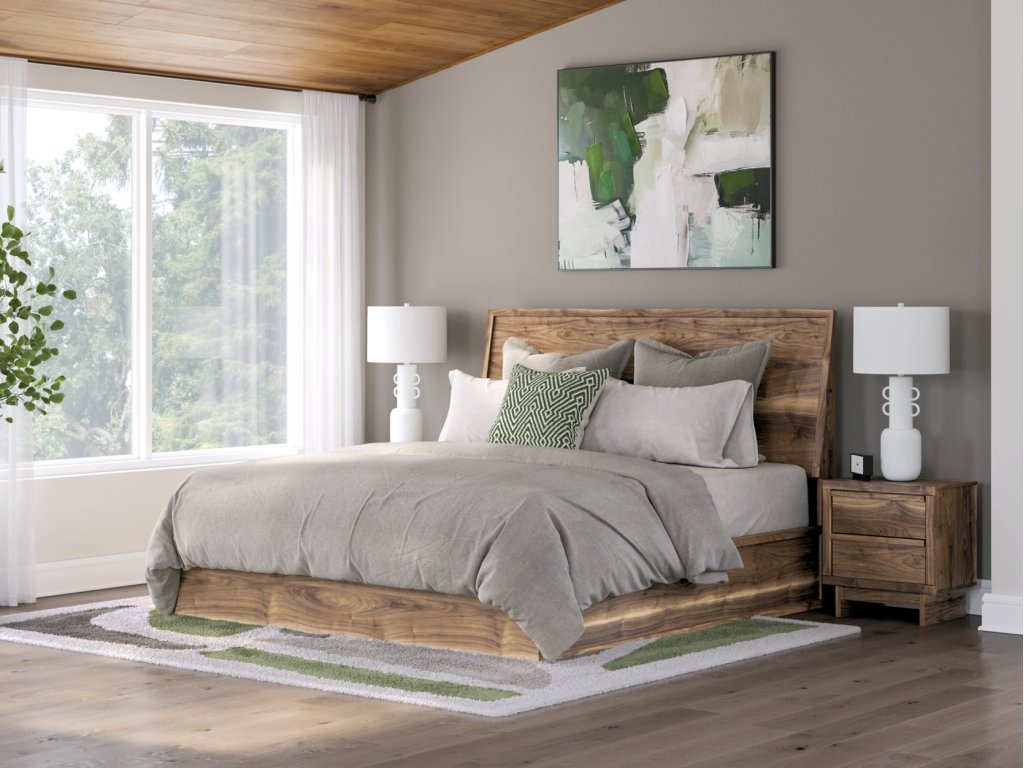 Chirason King Panel Bed - image 1