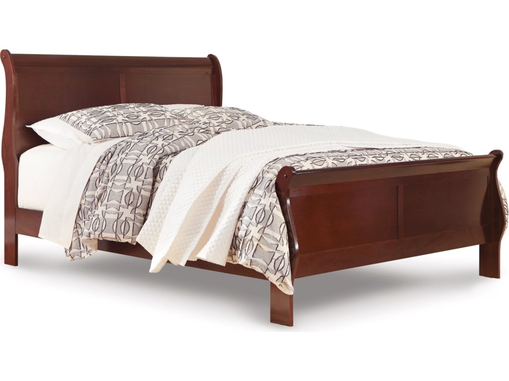 Alisdair Queen Sleigh Bed, Chest and 2 Nightstands - image 2