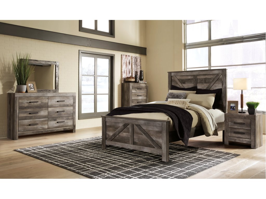 Wynnlow Queen Crossbuck Panel Bed, Dresser, Mirror, and Nightstand - image 10