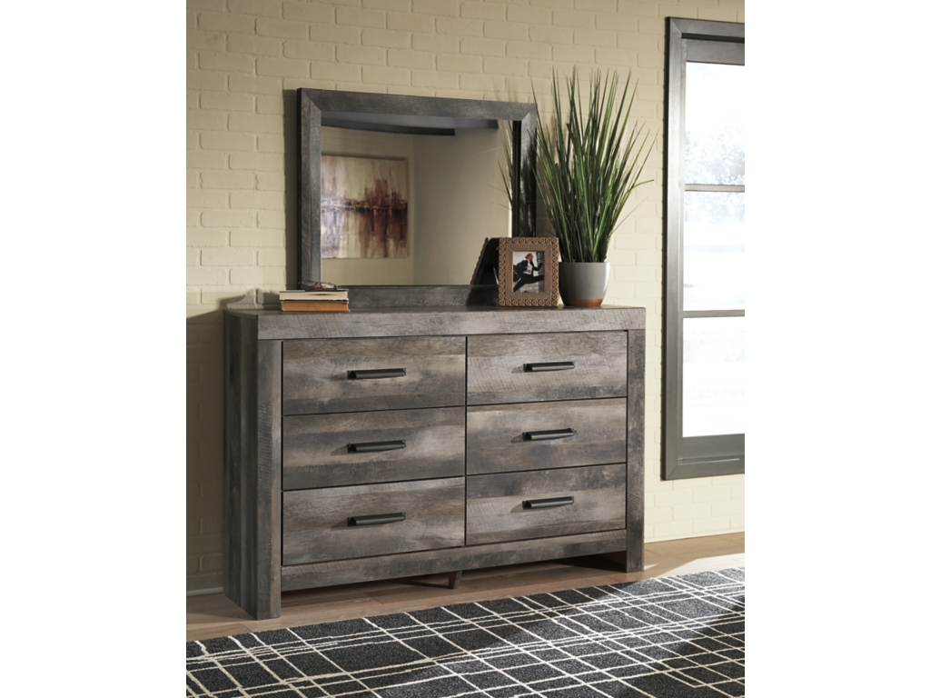 Wynnlow Queen Crossbuck Panel Bed, Dresser and Mirror - image 6