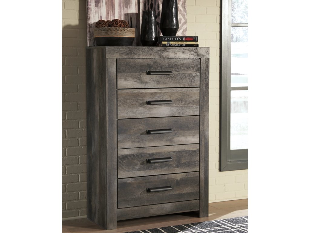 Wynnlow King Crossbuck Panel Bed and Chest - image 5