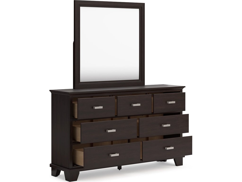 Covetown Queen Panel Bed, Dresser, Mirror, Chest and Nightstand - image 2