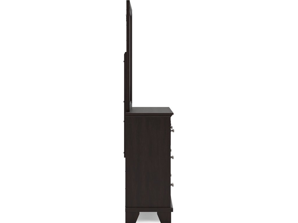 Covetown Queen Panel Bed, Dresser, Mirror, Chest and Nightstand - image 3