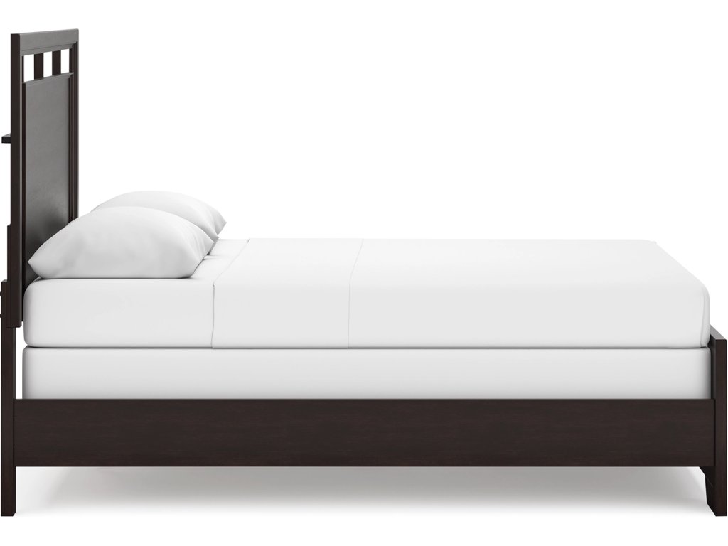 Covetown Queen Panel Bed, Dresser, Mirror, Chest and Nightstand - image 10