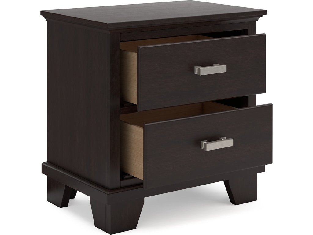 Covetown Queen Panel Bed, Dresser, Mirror, Chest and Nightstand - image 12