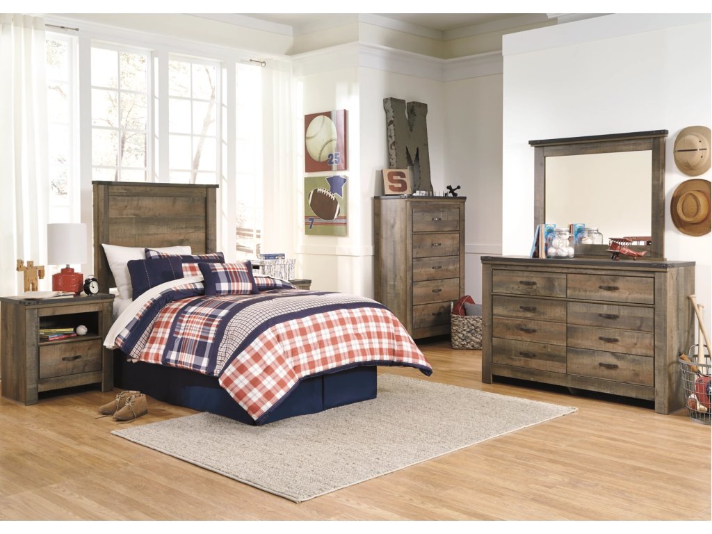 Trinell Chest of Drawers - image 5