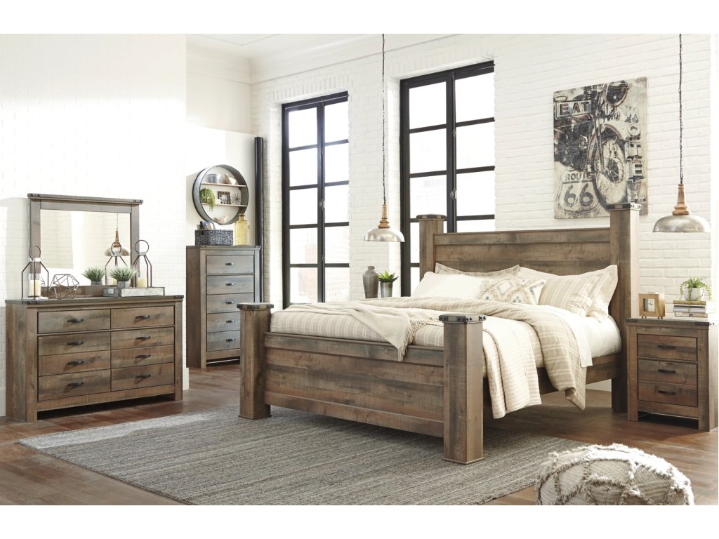 Trinell King Poster Bed - image 3
