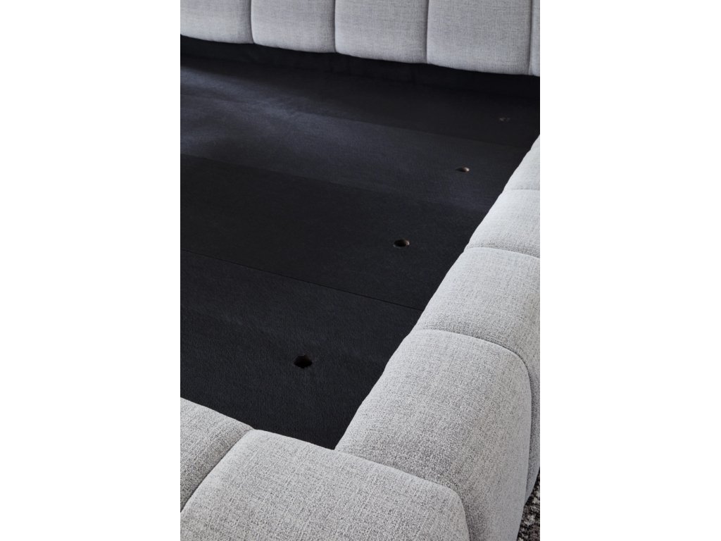 Grendusk King Upholstered Bed - image 8