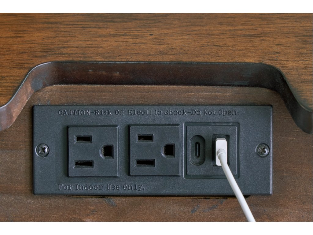 Lyncott Nightstand - image 6