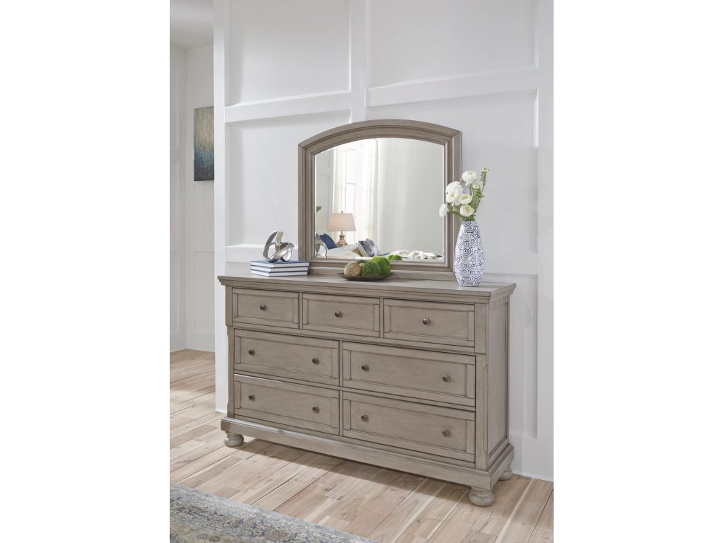 Lettner Queen Panel Bed, Dresser and Mirror - image 4