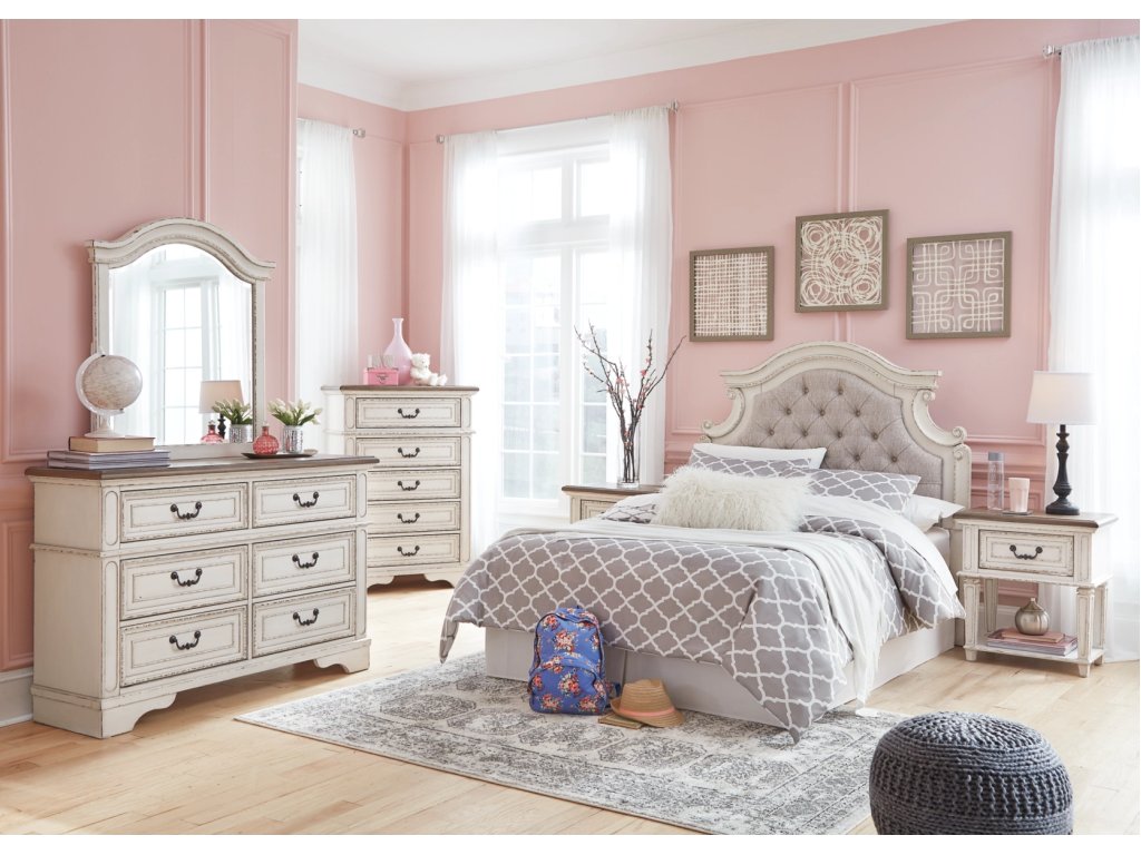 Realyn Dresser - image 5