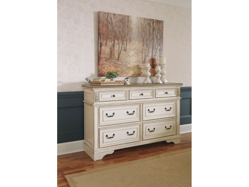 Realyn Dresser - image 5