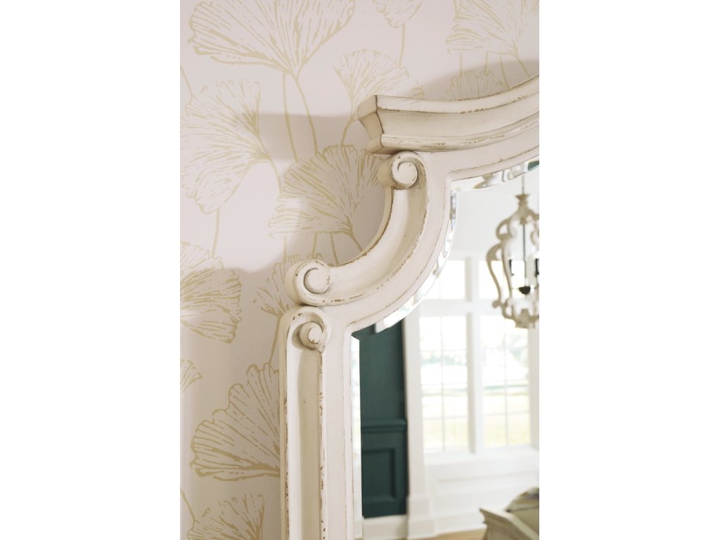 Realyn Queen Upholstered Panel Bed, Dresser, Mirror, Chest and Nightstand - image 18