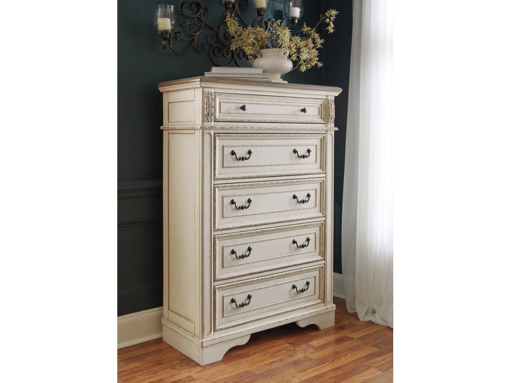 Realyn King Panel Bed, Dresser, Mirror, Chest and Nightstand - image 14