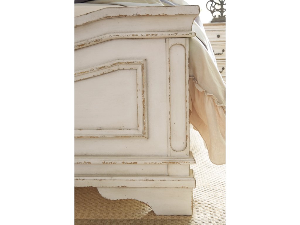 Realyn Queen Upholstered Panel Bed, Dresser, Mirror, Chest and Nightstand - image 25