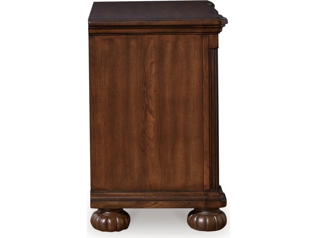 Lavinton King Poster Bed, Dresser, Mirror and Nightstand - image 9