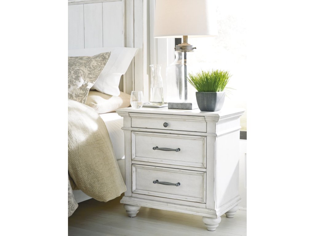 Kanwyn Nightstand - image 1