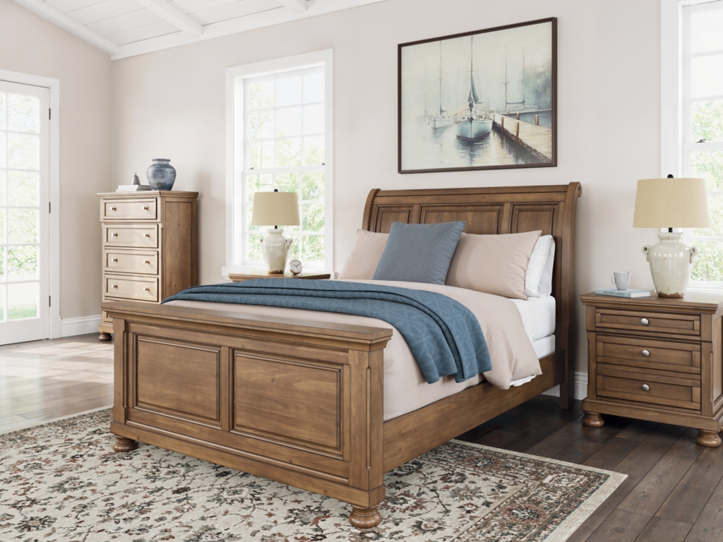 Feddinger Nightstand - image 9