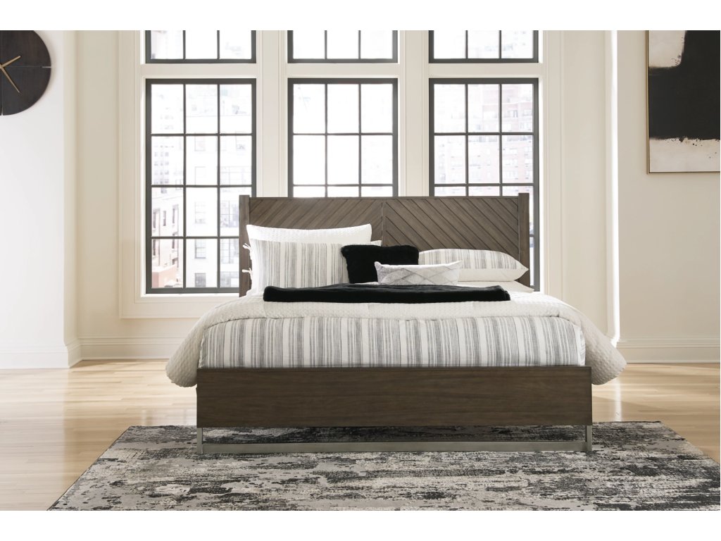 Arkenton King Panel Bed - image 1