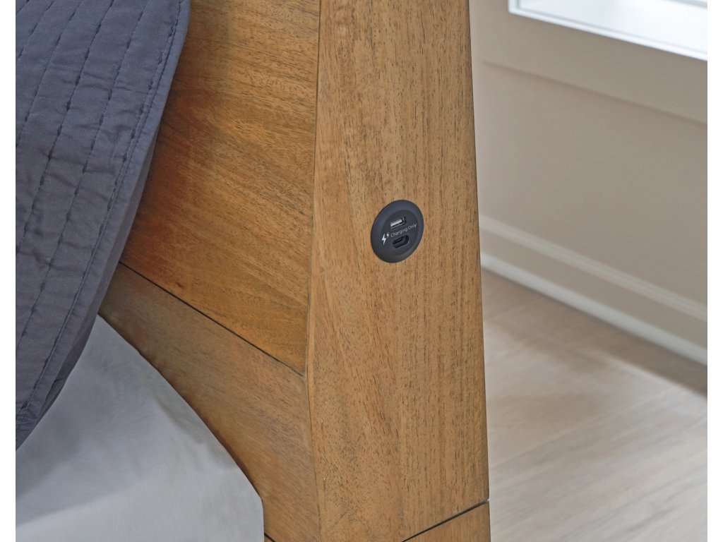 Sherbana Queen Panel Bed - image 4