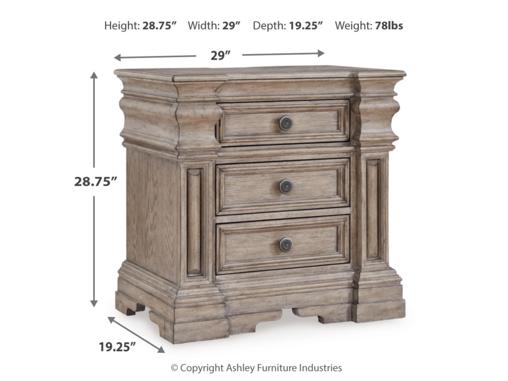 Blairhurst Queen Panel Bed, Dresser, Mirror and 2 Nightstands - image 9